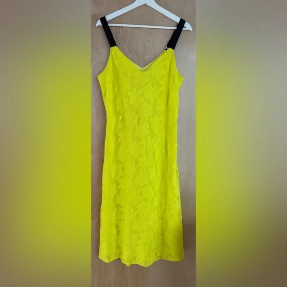 DKNY Clipped Jacquard Floral Dress - Picture 2 of 13